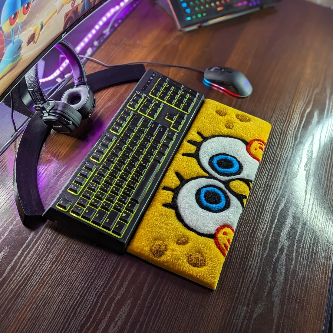 Fluffy Keyboard Rug BOB